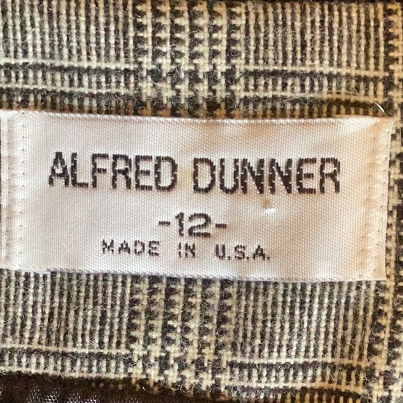 Alfred Dunner black/white plaid blazer with black velvet collar - Picture 10 of 15